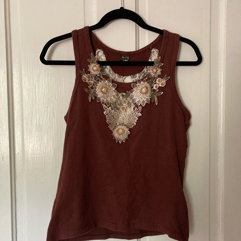 Floral lace top